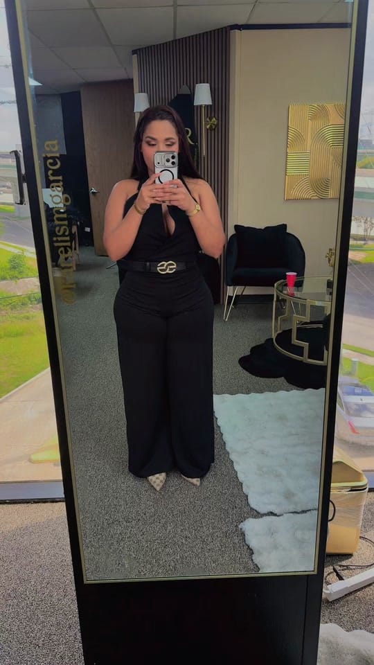 Post 3 by lashesinhoustonbykarelys on TikTok (video)