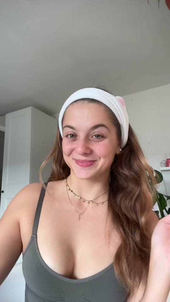 Post 2 by pia🌺| med school & travel on TikTok (video)