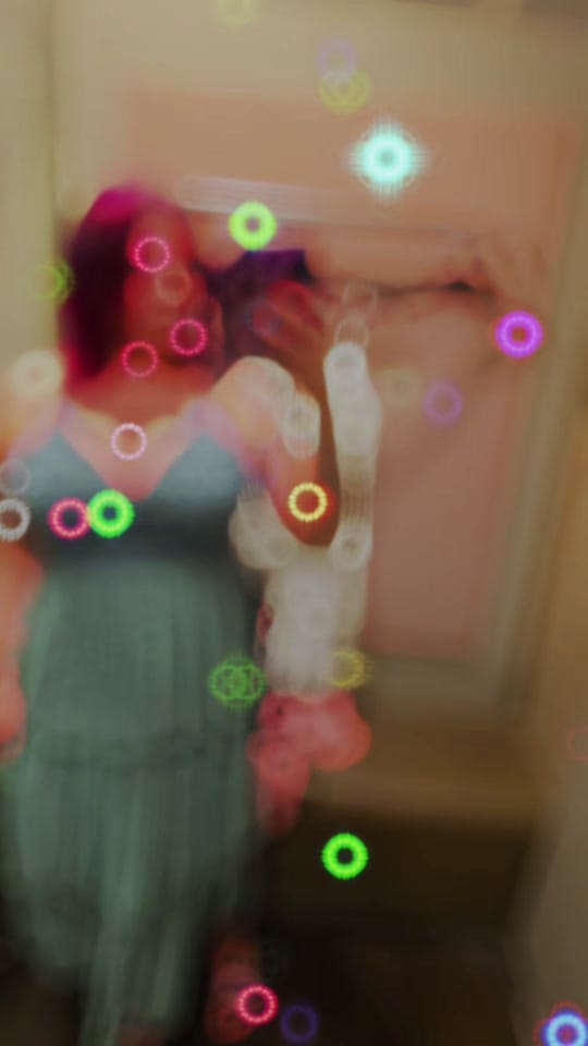 Post 2 by Samantha 1990 on TikTok (video)