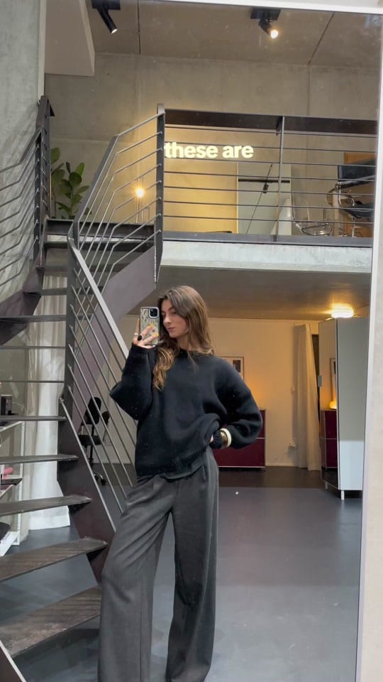 Post 4 by Constanze on TikTok (video)