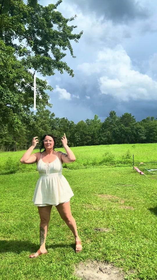 Post 8 by L A C E E ⚡️ on TikTok (video)
