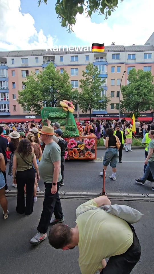 Post 9 by Discover Deutschland on TikTok (video)