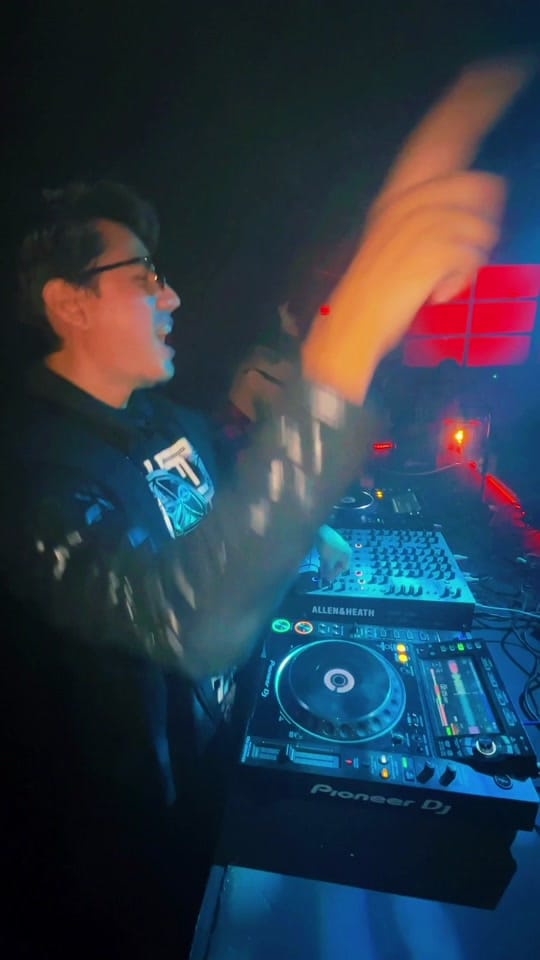 Post 9 by VITTO VON DON on TikTok (video)