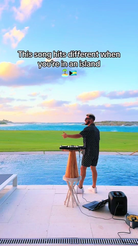 Post 4 by VITTO VON DON on TikTok (video)
