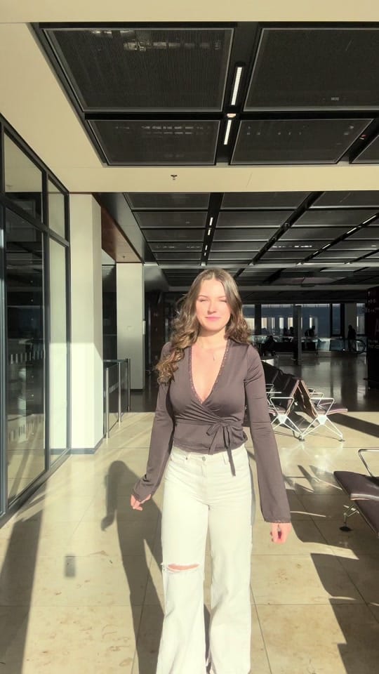 Post 3 by 𝐆𝐫𝐞𝐭𝐚 𝐌𝐚𝐫𝐢𝐞🚂 on TikTok (video)