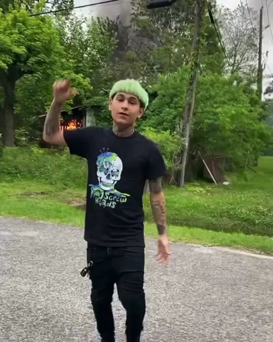 Post 5 by lucky3rd.inform on TikTok (video)