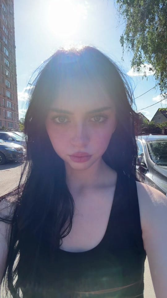 Post 4 by molly𖤐°｡⋆⸜ on TikTok (video)
