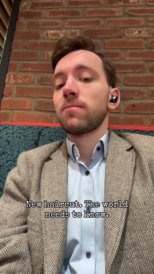 Post 8 by Ernie Bird on TikTok (video)