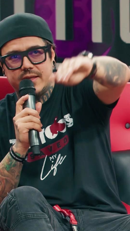 Post 4 by Yomicoart on TikTok (video)