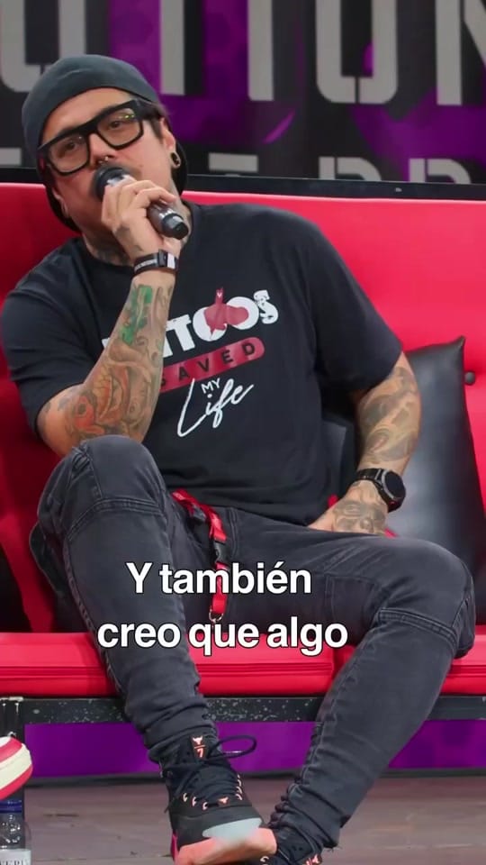 Post 10 by Yomicoart on TikTok (video)