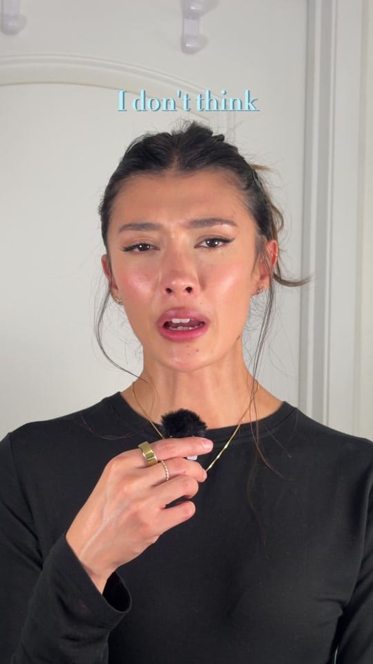Post 2 by Elena Demeester on TikTok (video)