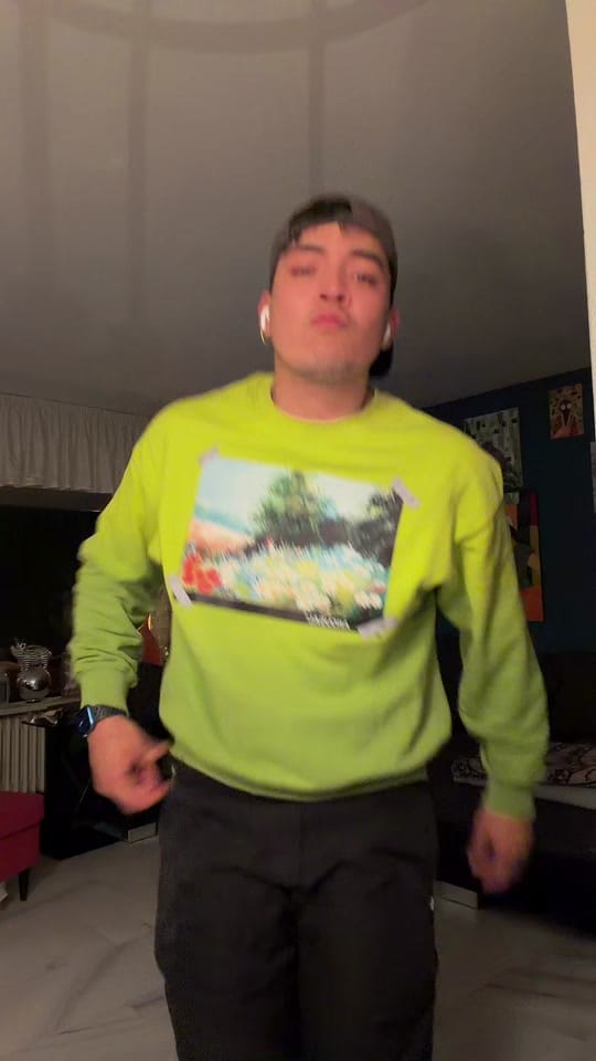 Post 6 by LusoMena🇸🇻 on TikTok (video)