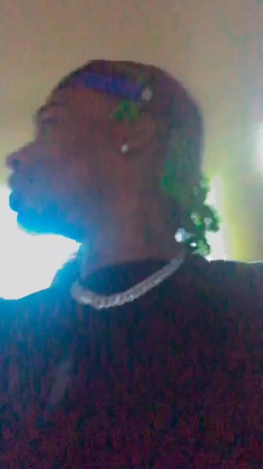 Post 1 by Ufotoon on TikTok (video)