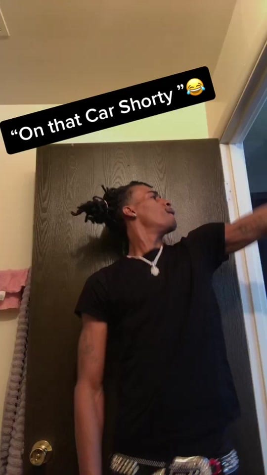 Post 4 by Ufotoon on TikTok (video)