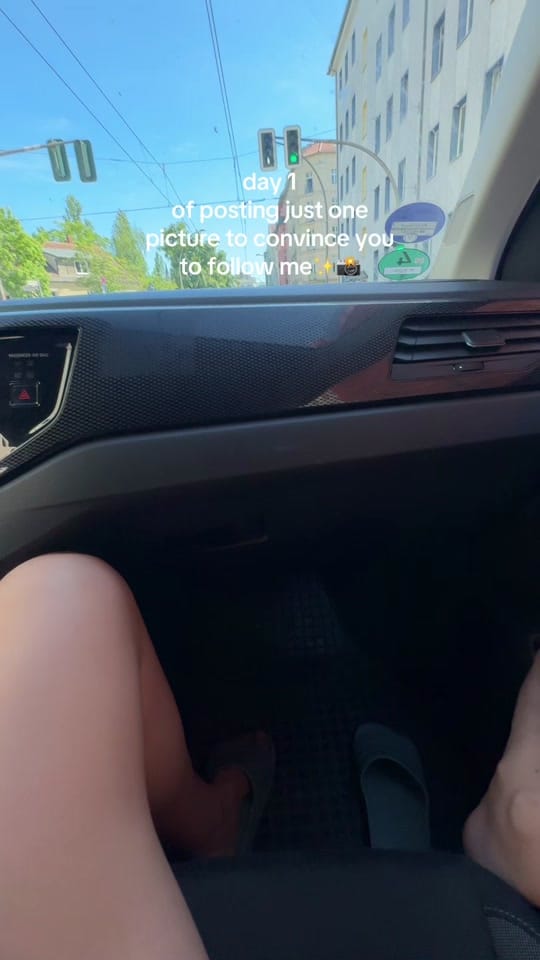 Post 2 by Lovis on TikTok (video)