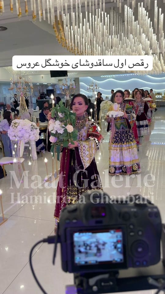 Post 2 by Maat Galerie on TikTok (video)