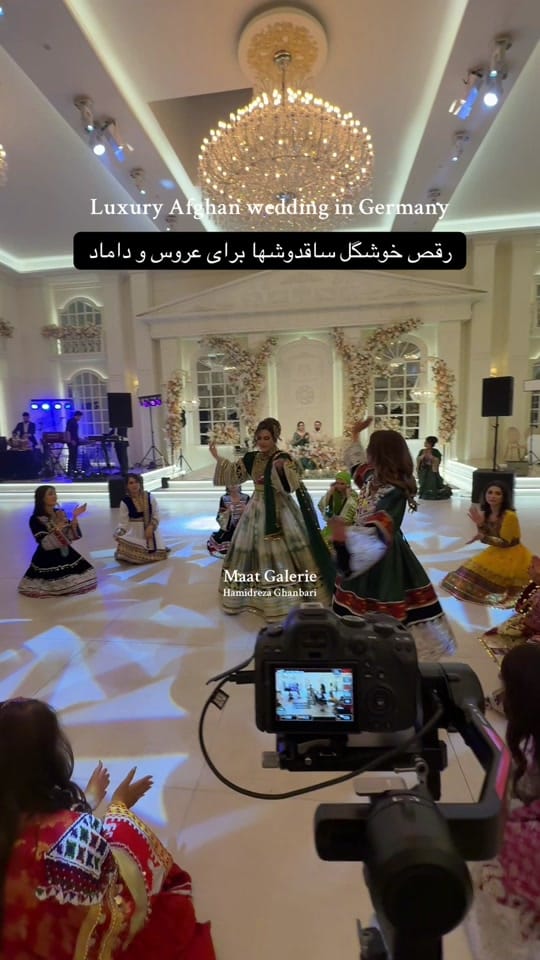 Post 9 by Maat Galerie on TikTok (video)