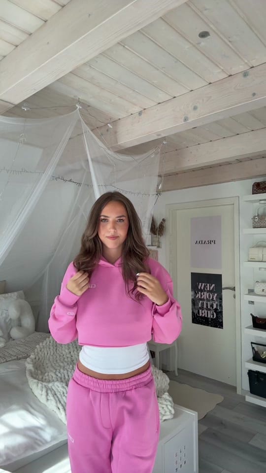 Post 6 by 𝓒𝓸𝓵𝓵𝓲𝓮𝓷ღ on TikTok (video)