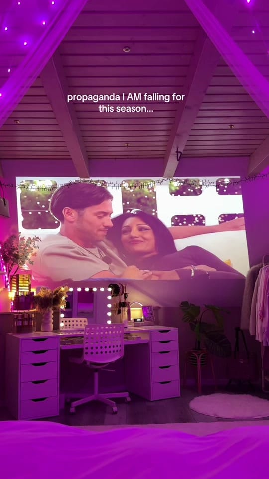 Post 7 by 𝓒𝓸𝓵𝓵𝓲𝓮𝓷ღ on TikTok (video)