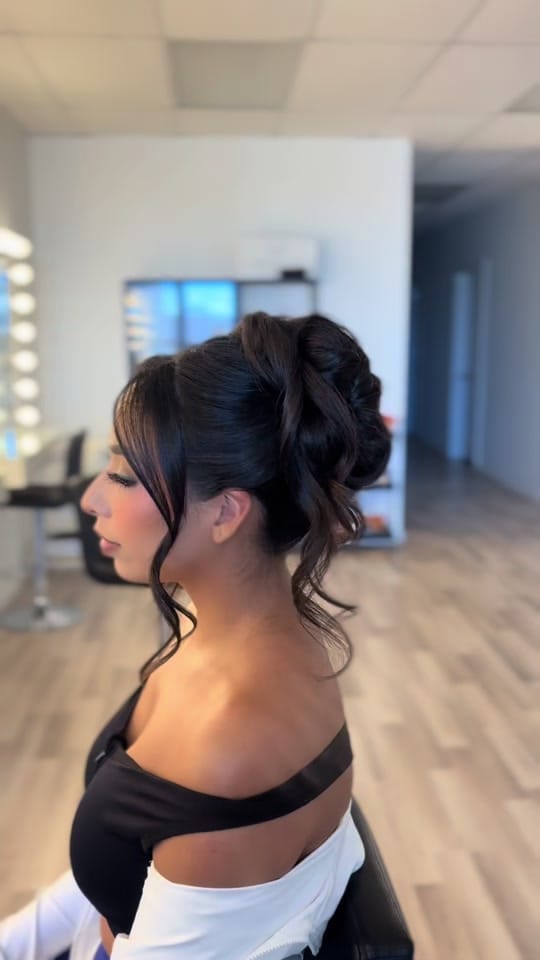 Post 3 by Angelac.hairstyle on TikTok (video)
