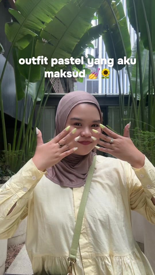 Post 5 by dailyyiby on TikTok (video)