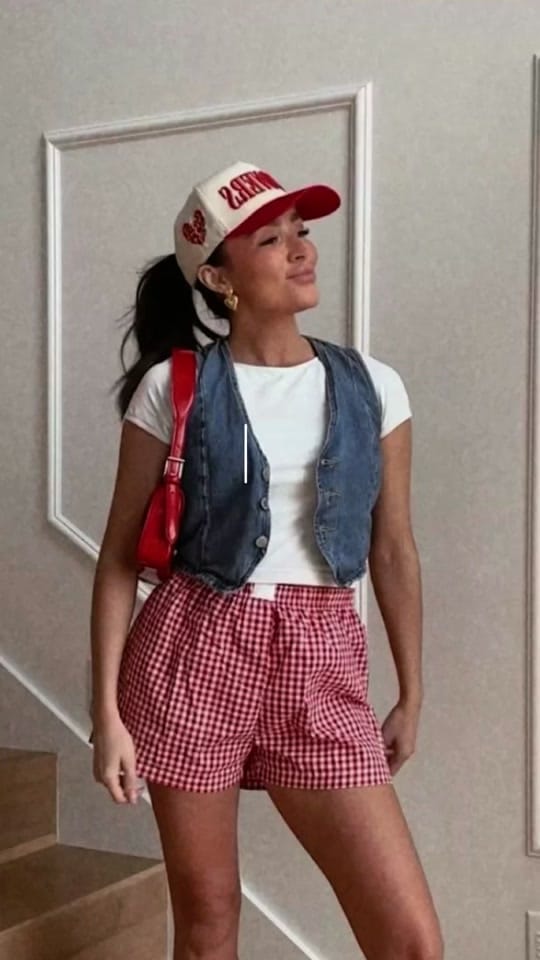 Post 4 by Hailey James Music on TikTok (video)