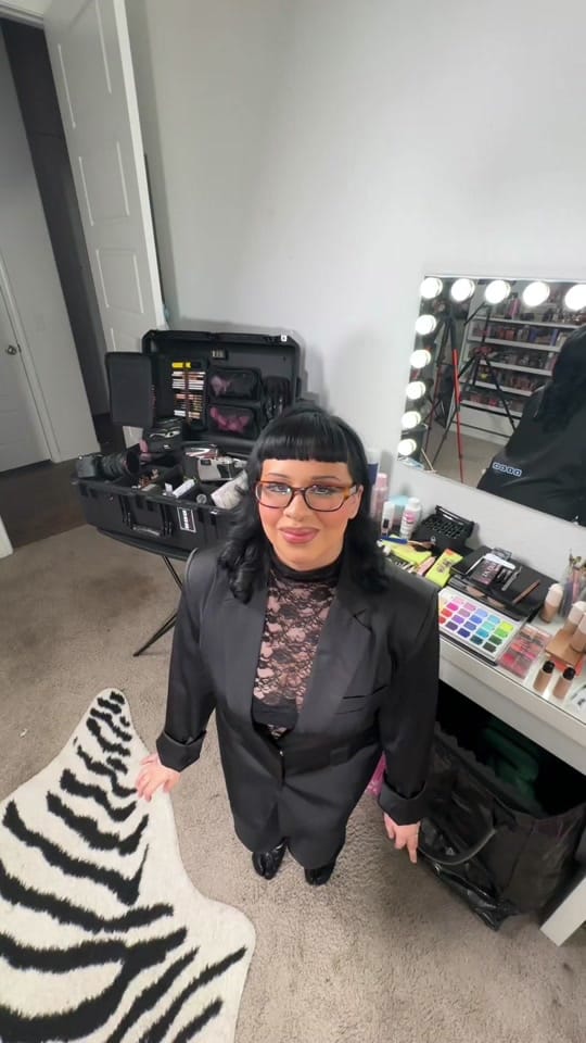 Post 9 by Lauren Elizabeth on TikTok (video)