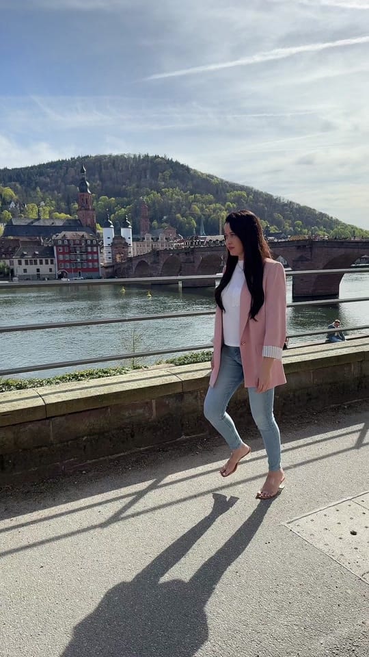 Post 3 by Jasmin on TikTok (video)