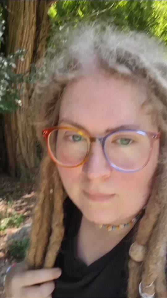 Post 10 by Ventriloquist_Luise on TikTok (video)