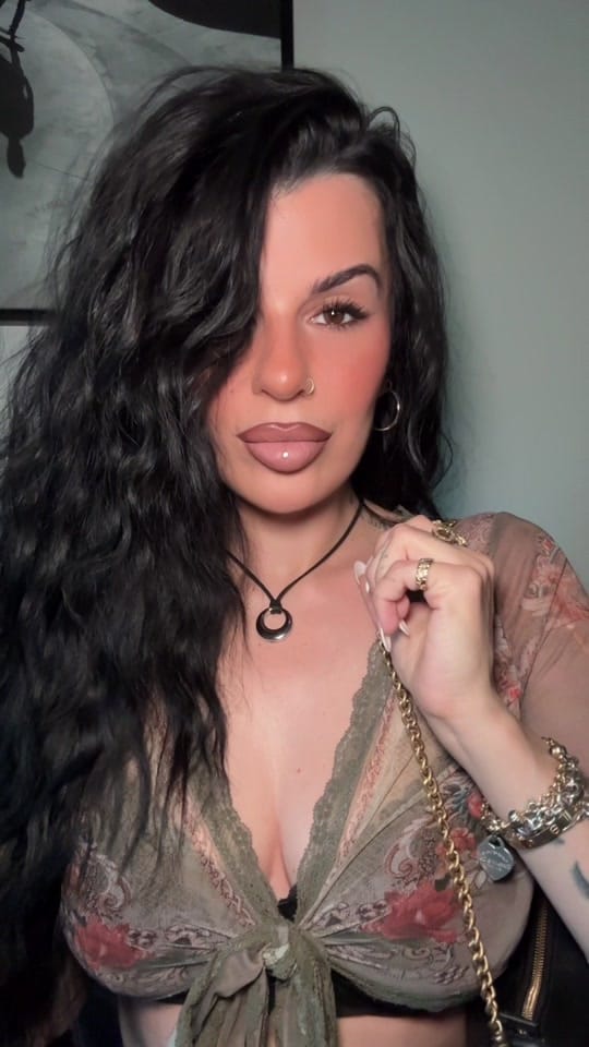 Post 1 by ourfa zinali on TikTok (video)
