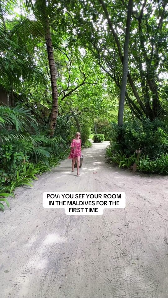 Post 5 by Svemirka / Reise-Zeit.com on TikTok (video)