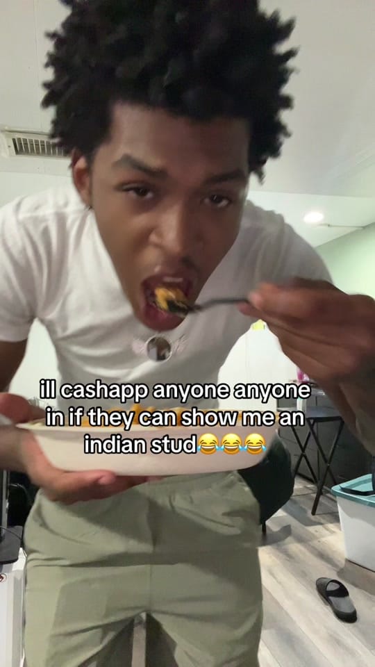Post 9 by Lulotto on TikTok (video)