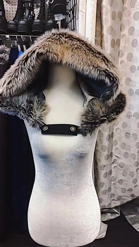Post 10 by venusandmarsclothing on TikTok (video)