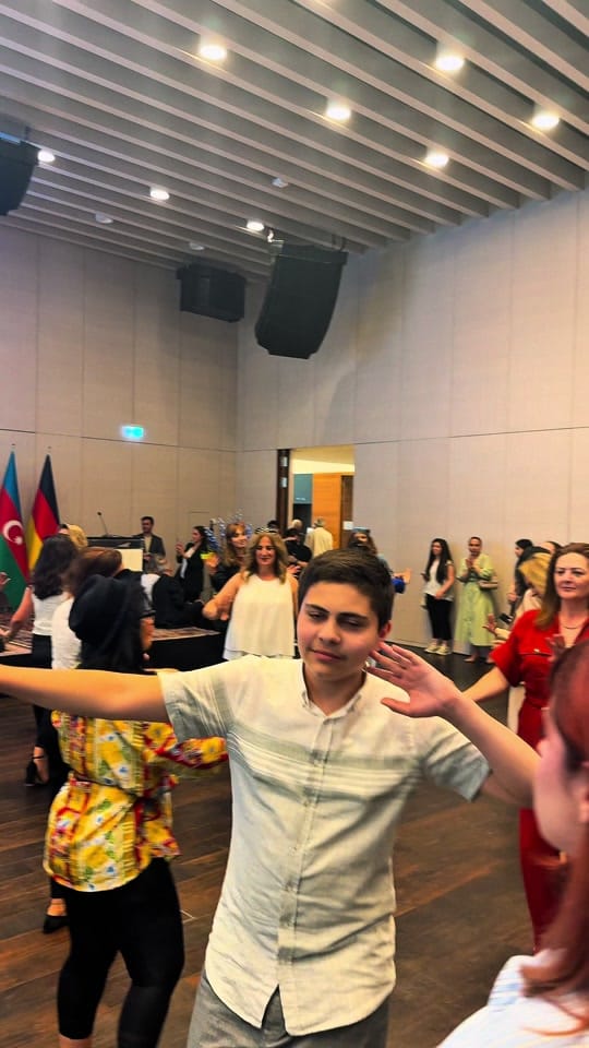 Post 4 by Tunar Media on TikTok (video)