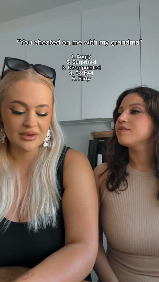 Post 4 by Janely on TikTok (video)