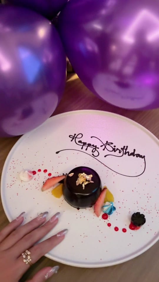 Post 8 by Travelwithsanji✈️ on TikTok (video)