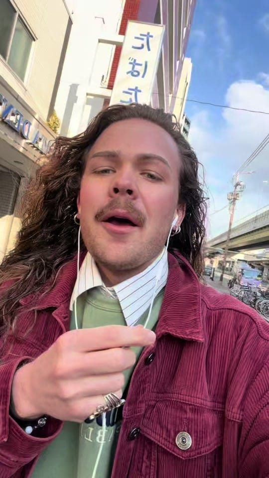 Post 8 by elliecaballe on TikTok (video)