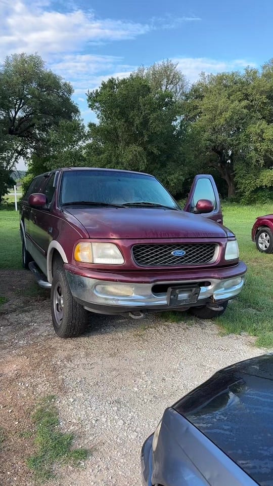 Post 1 by Pawpawjewell2 on TikTok (video)