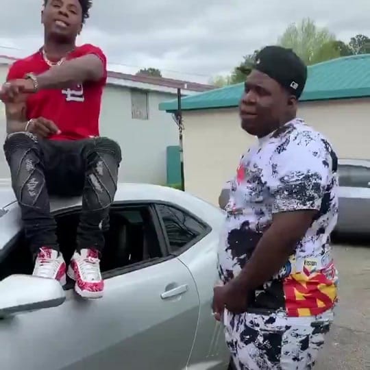 Post 10 by Tsi on TikTok (video)