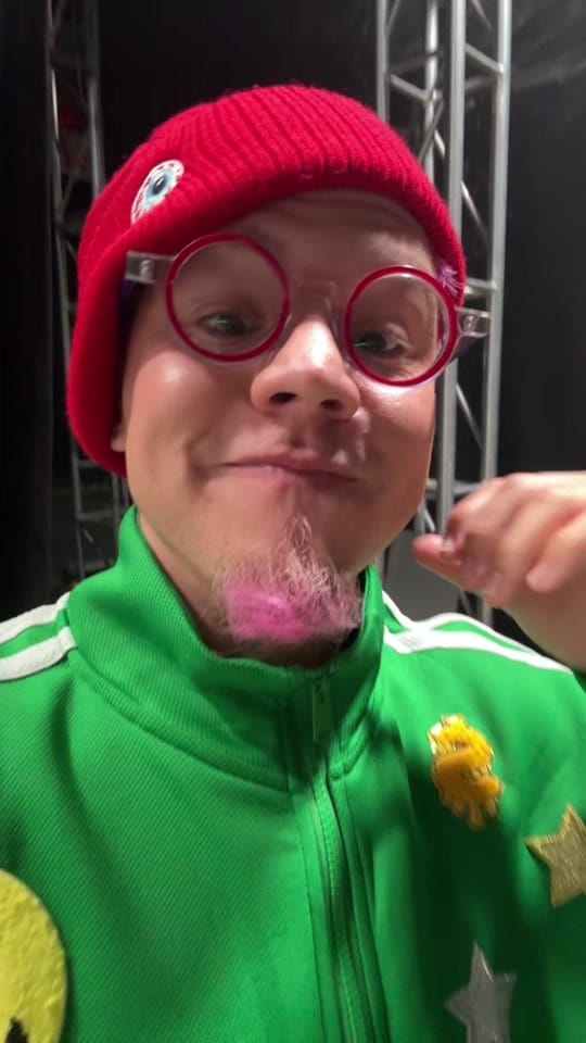 Post 2 by Chicle on TikTok (video)