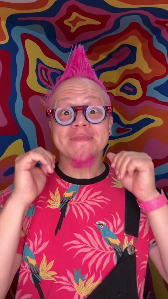 Post 4 by Chicle on TikTok (video)