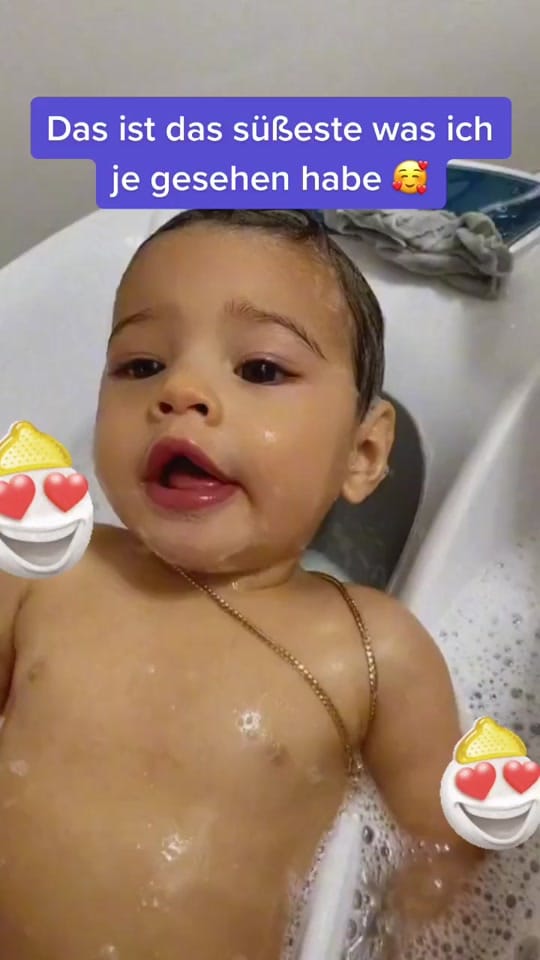 Post 1 by 🦜Mandy1985 🦜 on TikTok (video)