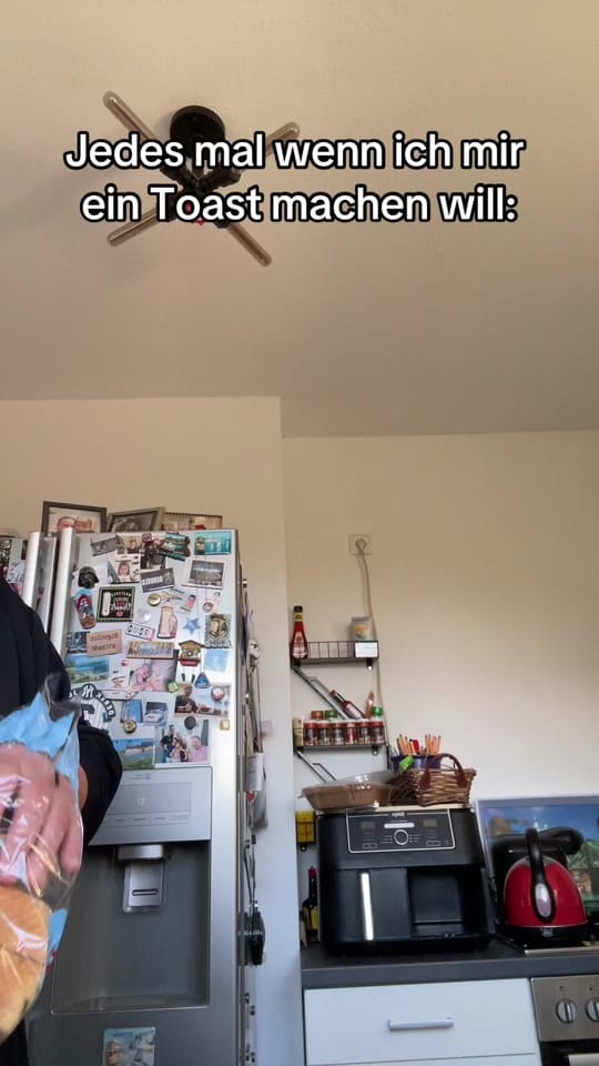 Post 10 by Isn83 on TikTok (video)