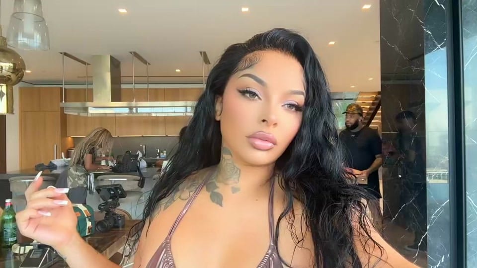 Post 6 by Miriahrenee on TikTok (video)