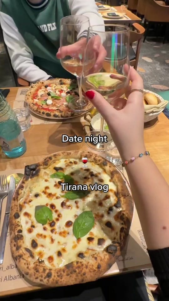 Post 10 by Greta | 🇦🇱 in 🇩🇪 on TikTok (video)