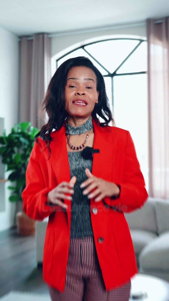 Post 2 by Laica Charles on TikTok (video)