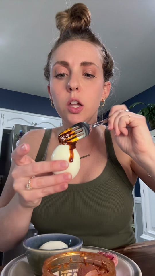 Post 5 by Stefanie Hills on TikTok (video)