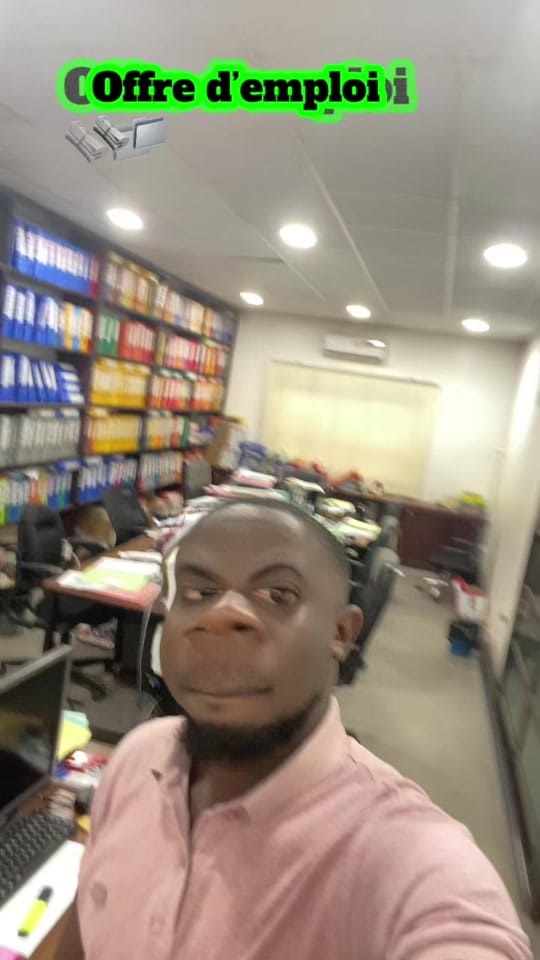 Post 5 by LE BOSSE DES STAGIAIRES 💳💶💸 on TikTok (video)