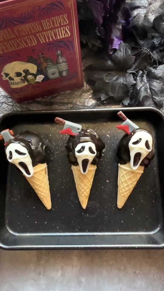 Post 3 by Joscakes | Las Vegas on TikTok (video)