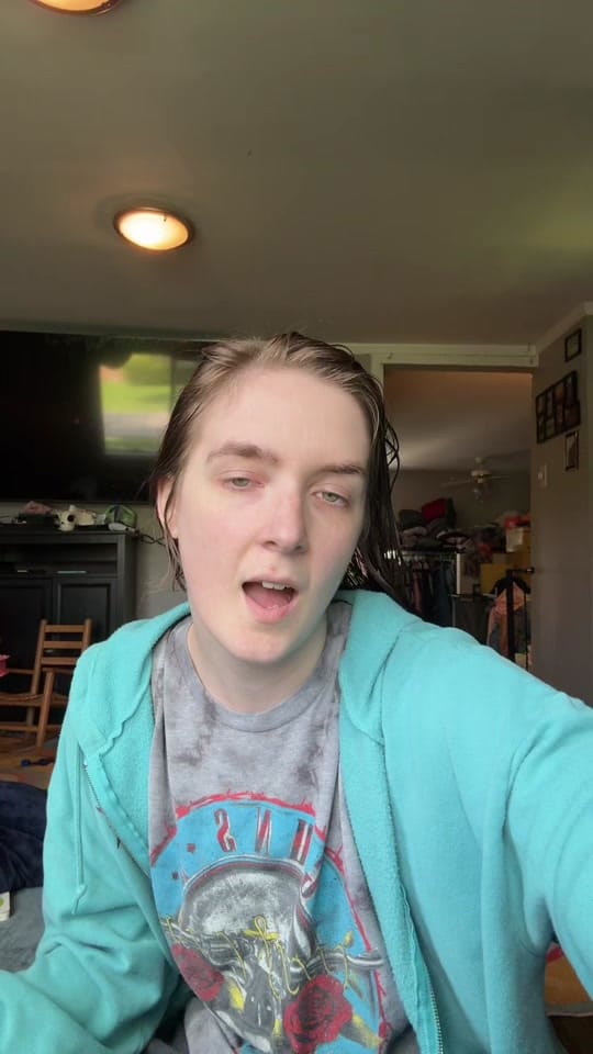 Post 8 by saturn sews on TikTok (video)